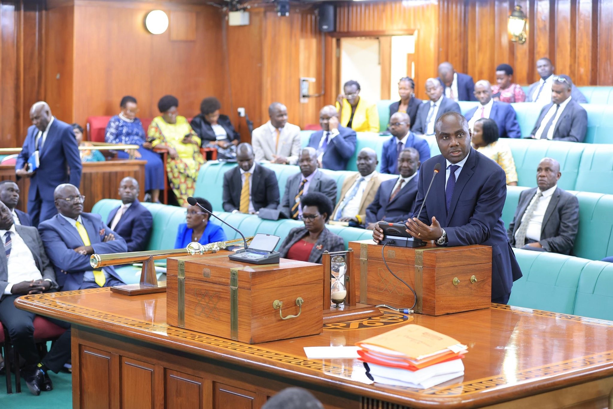 Museveni Approves Pay Rise for Local Leaders Amid Failing Services