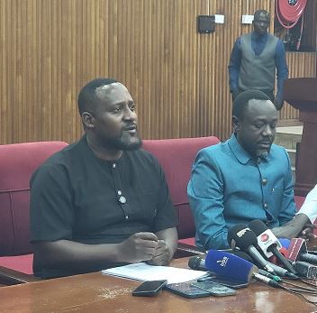 PLU MPs Want to Change How Leader of Opposition Is Selected