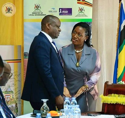 Government to Introduce Online Recruitment for District Jobs